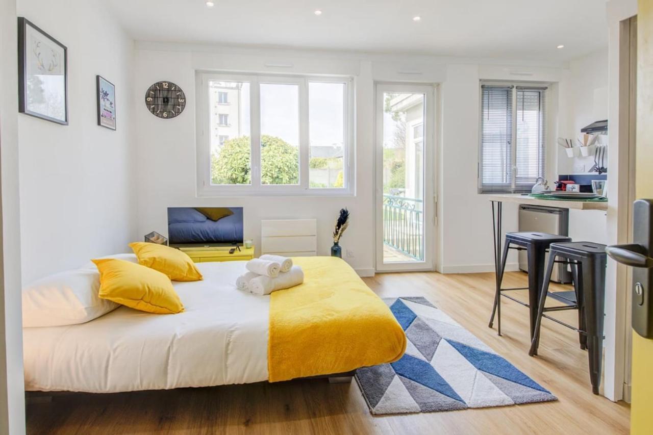 Apartamento Le Yellow, Studio Renove, Tout Confort, Jardin Saint-Jacques-de-la-Lande Exterior foto